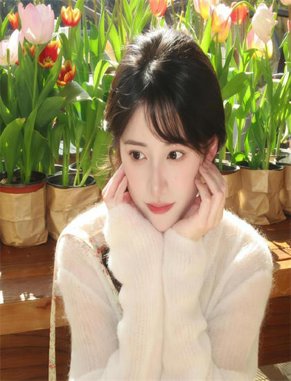 一个人在线观看免费高清视频动漫_25岁女人保养卵巢